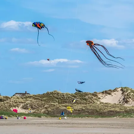 Appartement Bad, Vaerelse 28 *